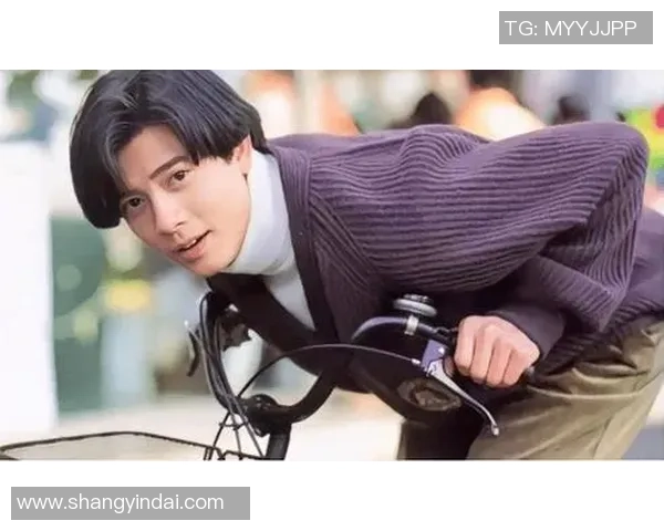 韩国足球明星安的传奇旅程与他对足球的热爱与奉献